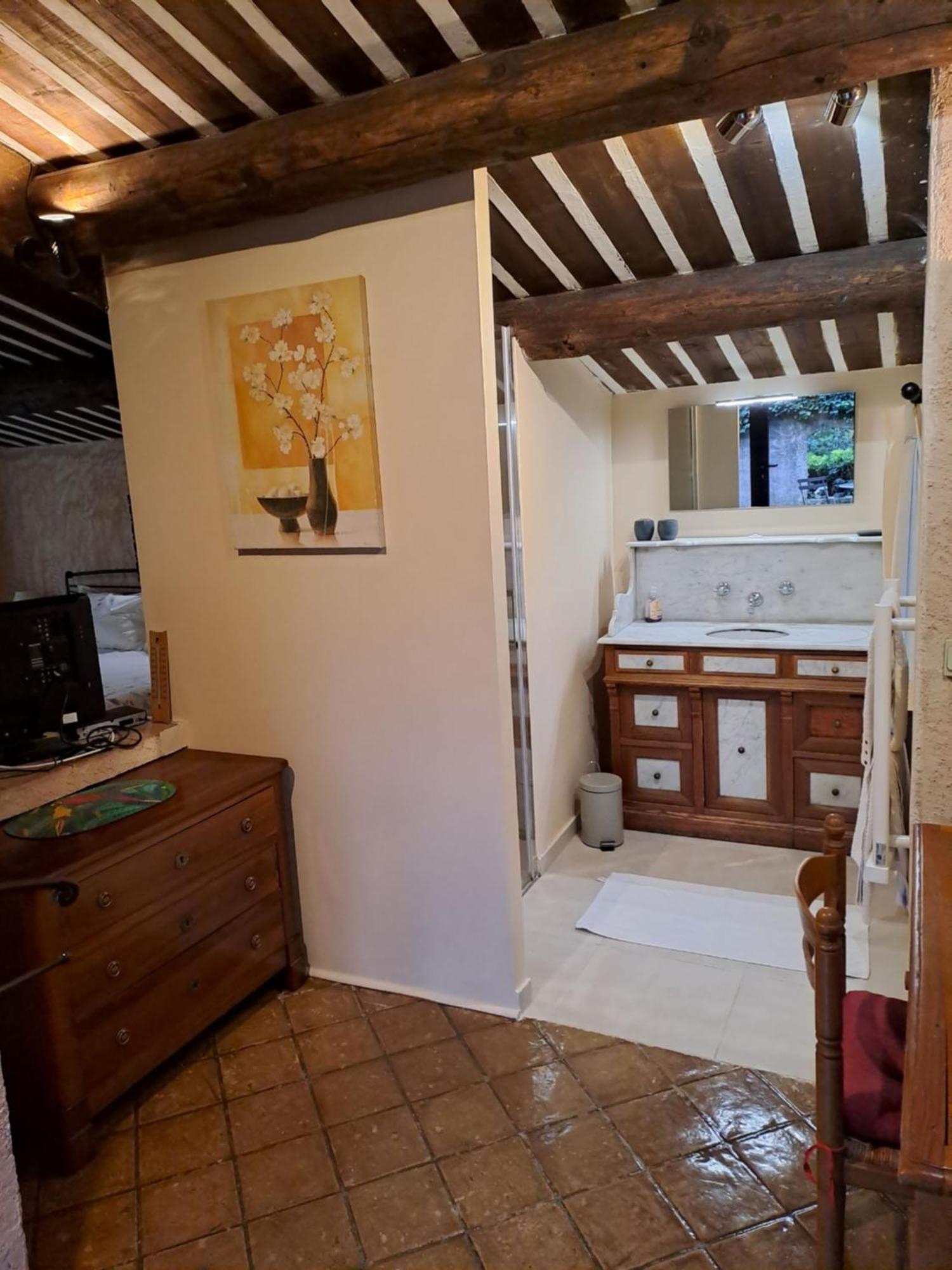 La Ferme Bed & Breakfast Saint-Marc-Jaumegarde Luaran gambar