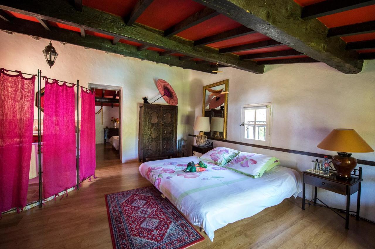 La Ferme Bed & Breakfast Saint-Marc-Jaumegarde Luaran gambar